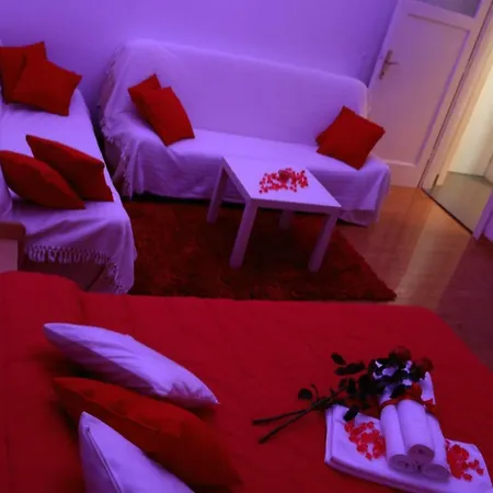 Emma Apartment *